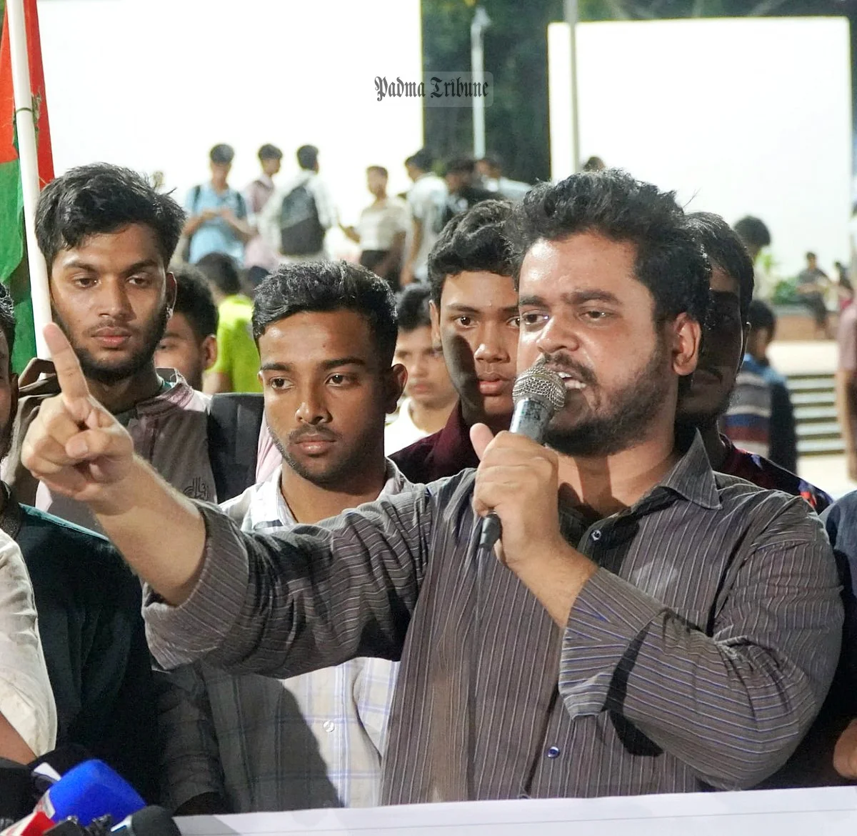 ছাত্রদলকে ‘কুত্তার মতো পেটানোর’ হুমকি শিবির নেতার