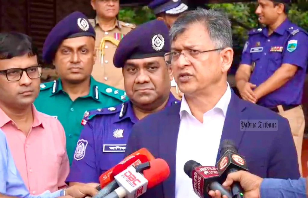 দুবাইয়ে বেনজীরের জামিন বাতিলের জন্য সরকার ল ফার্ম নিয়োগ করেছে : স্বরাষ্ট্রমন্ত্রী