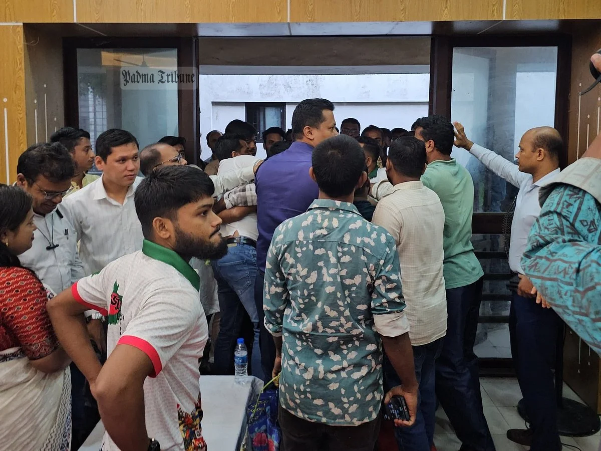 লক্ষ্মীপুরে জুলাই গণ-অভ্যুত্থান দিবসের অনুষ্ঠানে ছাত্রদল-শিবিরের হট্টগোল