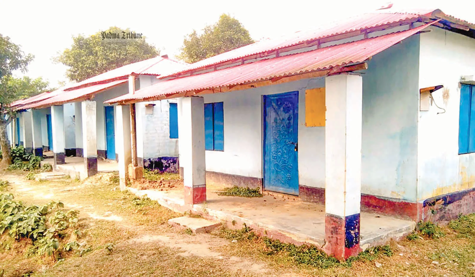 যশোরের মনিরামপুরে আশ্রয়ণের ঘর খালি, পাননি ভূমিহীন পরিবারগুলো