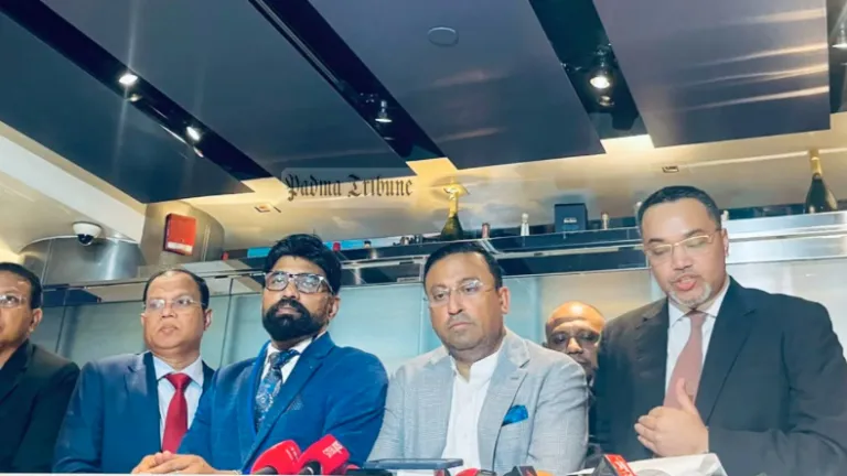 বোয়িং থেকে ১১ বিমান কেনার চুক্তি সম্পন্ন: মাহদী আমিন